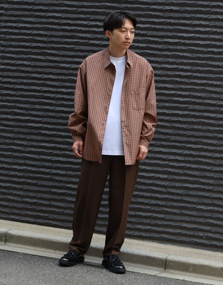 イージーテーパードトラウザー