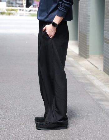 イージーワイドトラウザー