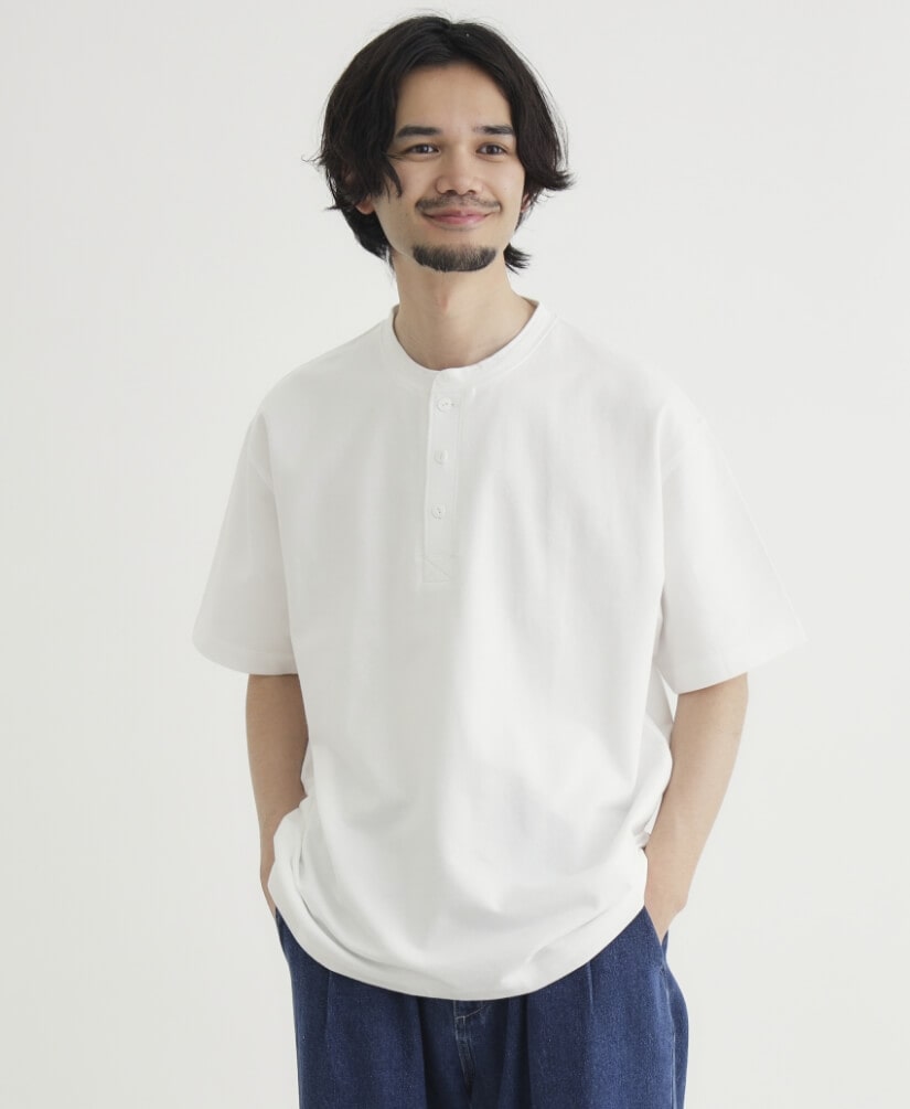ヘンリーネックTシャツ