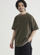 ヘンリーネックTシャツ