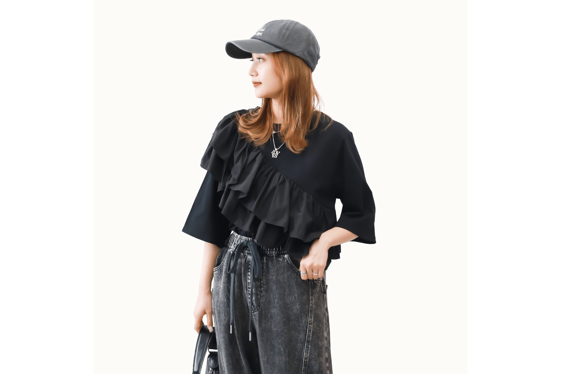 接触冷感アシメフリルＴシャツ